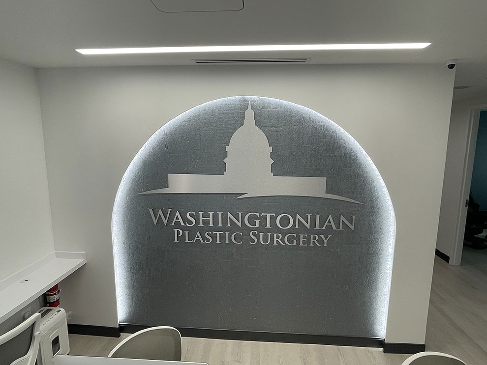 Business Signs in McLean, VA