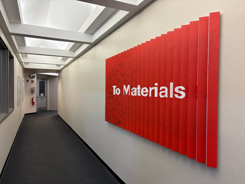 Custom lenticular wall displays enhancing museum exhibits in Arlington, VA