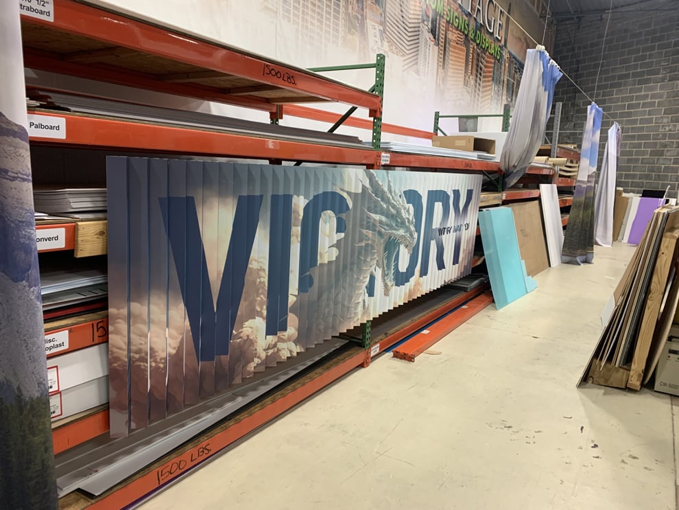Large-scale lenticular wall displays with custom graphics in Richmond, VA